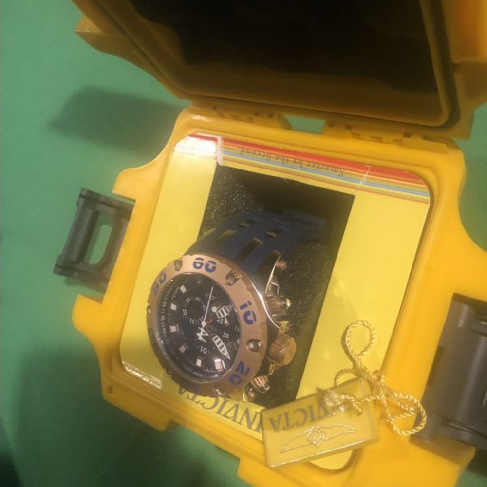 Invicta Watch - Picture 2 of 3